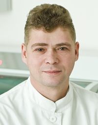 Тихонов Дмитрий Эрнстович